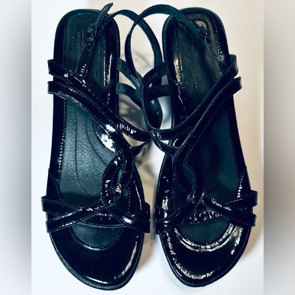 EUC Sz 42 10 $110 Born Patent Leather Slingback Wedge Sandals - Picture 6 of 13